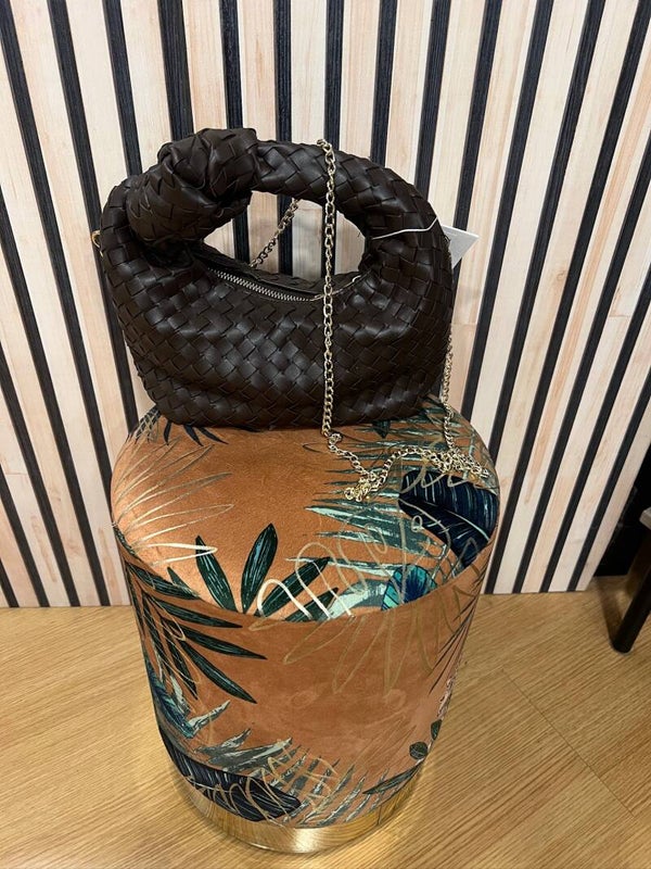 Bolso nudo