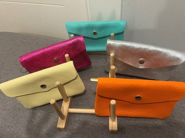 Cartera piel grande