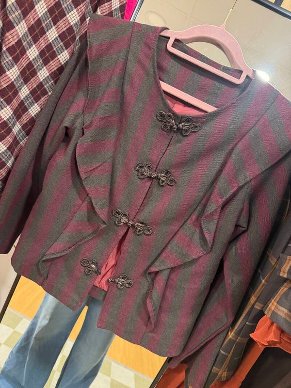 Chaqueta alamares