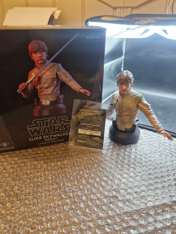 Luke skywalker star wars limited edition 370/3000