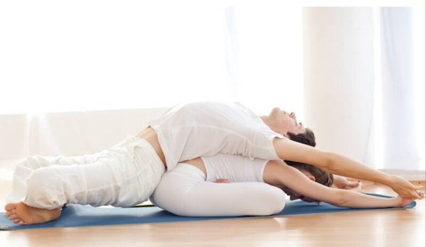 Corsi per adulti: Yoga di coppia