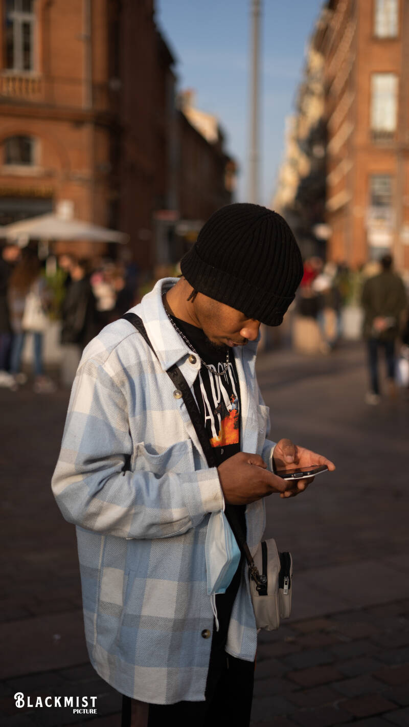 streetphoto-12-standard-g72yh9.jpg