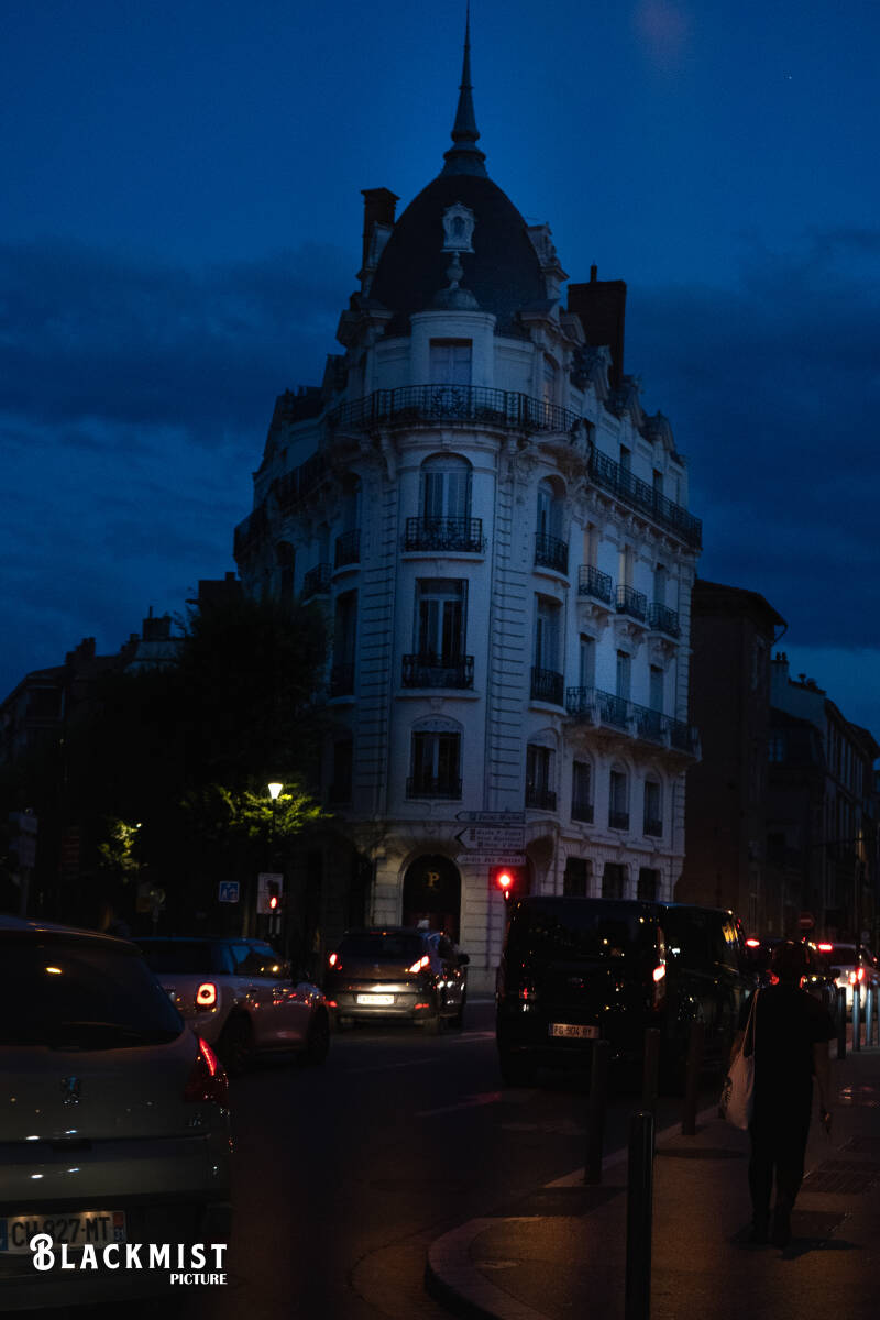 streetphoto-2-standard.jpg