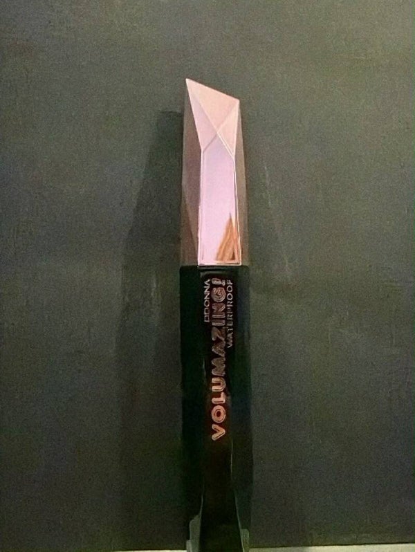 Mascara noir waterproof