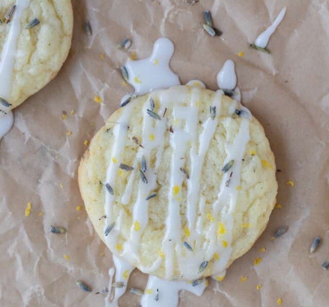 Lemon Lavender Shortbread Tea Cookie