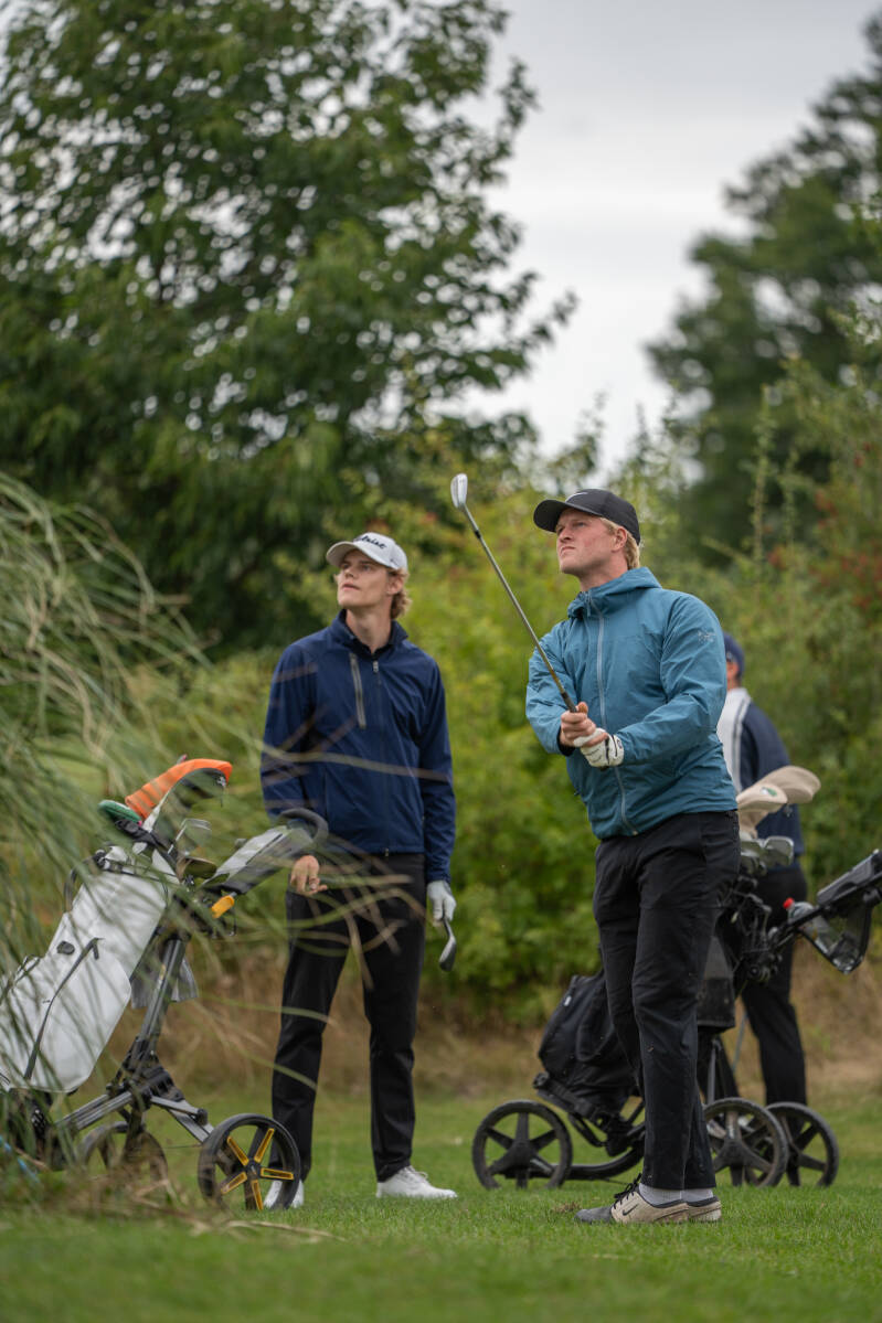 20260822_golf_younggolfers_028-standard.jpg