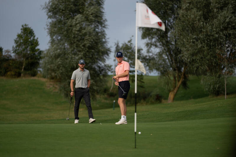 20260822_golf_younggolfers_065-standard.jpg