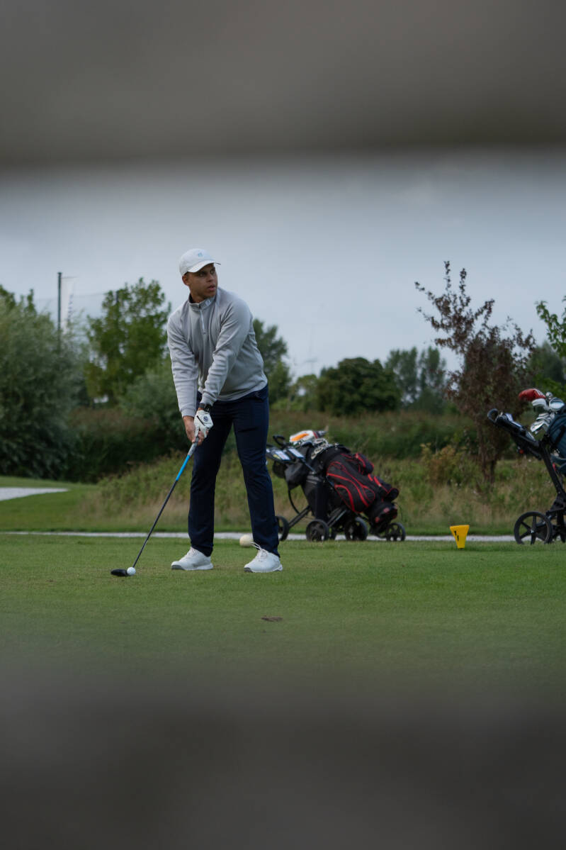 20260822_golf_younggolfers_083-standard.jpg