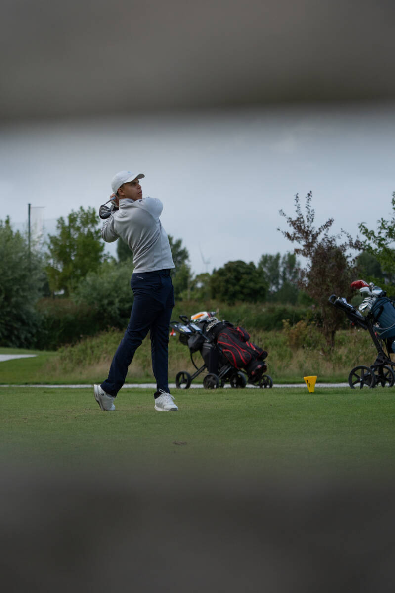 20260822_golf_younggolfers_084-standard.jpg