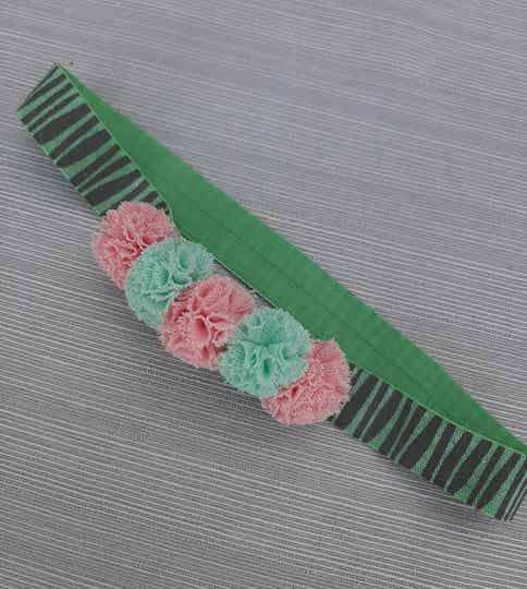 haarbandje groen gestreept pompons