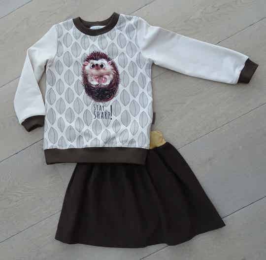 set: fronsrok + sweater egel blaadjes