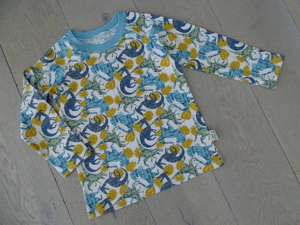 longsleeve dino jeans