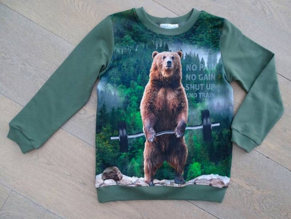 sweater Training Bear