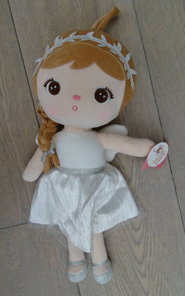 Metoo pop White Angel
