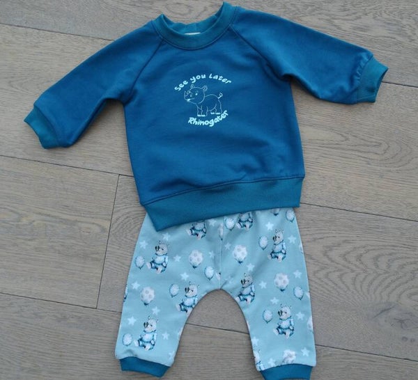 baby setje rhino: "see you later rhinogater"