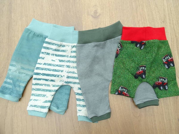 Set 4 babybroekjes maat 50