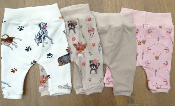 Set 4 babybroekjes maat 50