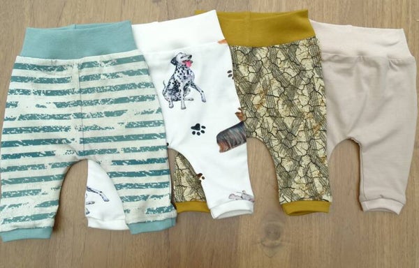 Set 4 babybroekjes maat 50
