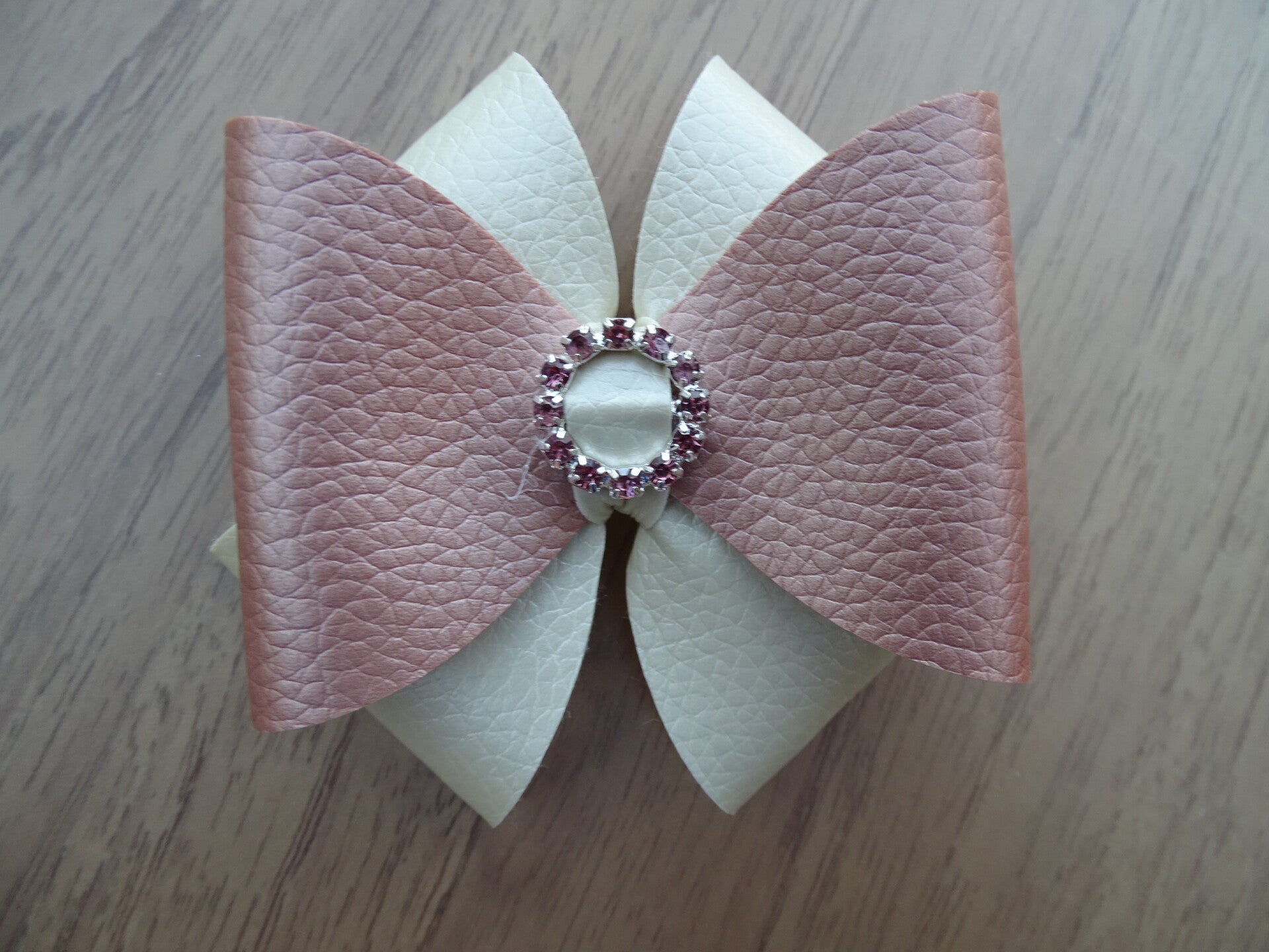 Haarspeld strik oudroze/ecru