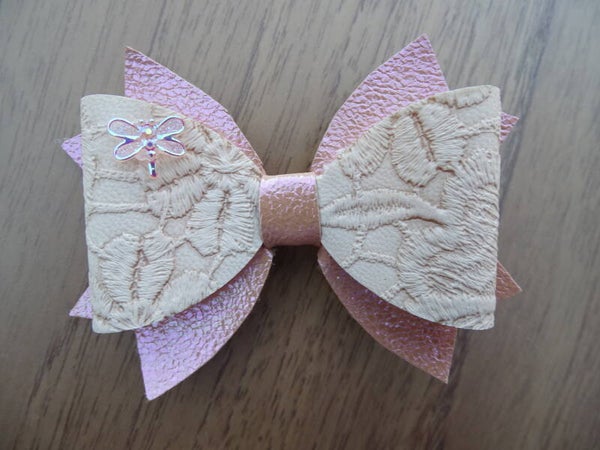 Haarspeld strik oudroze/kant