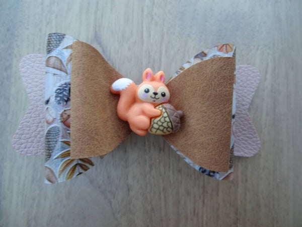 Haarspeld strik herfst bruin/oudroze eekhoorntje