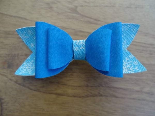 Haarspeld turquoiseblauw/ijskristallen