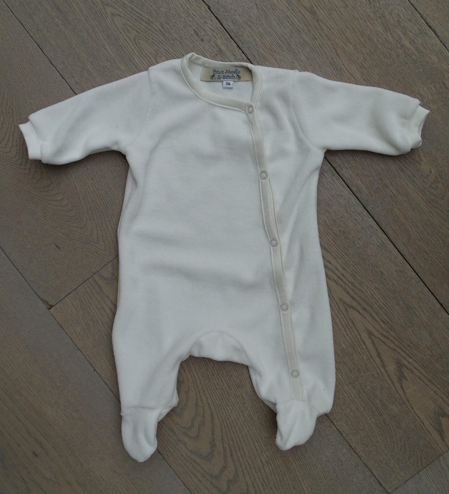 boxpakje off white nicky velours