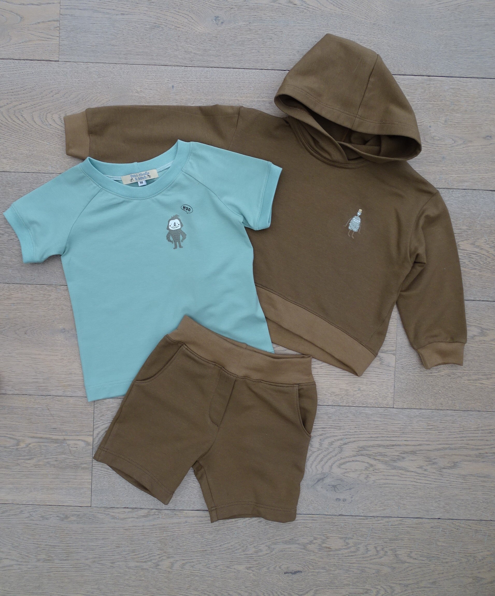 Set short + T-shirt + hoody Boo monstertje mintgroen/chocolade