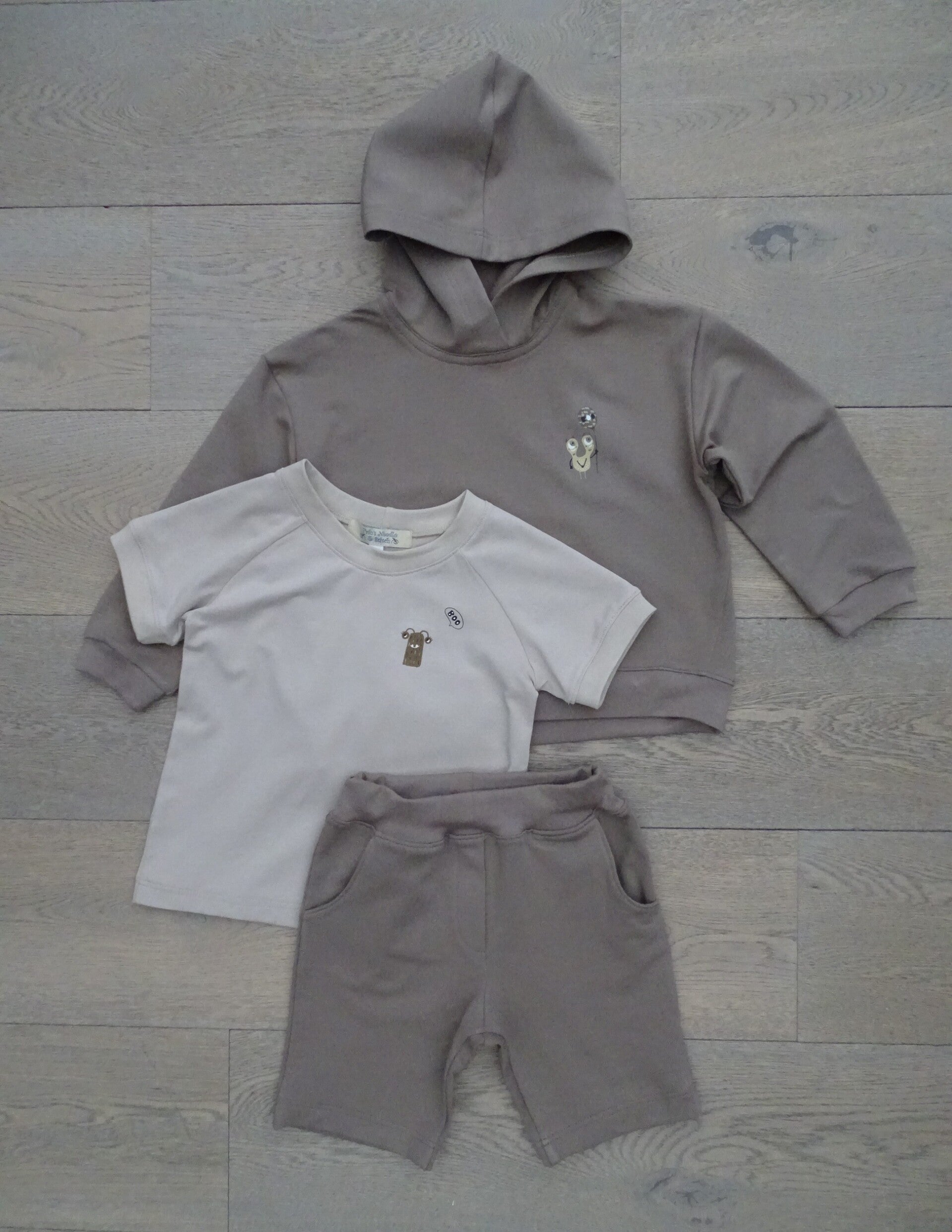 Set short + T-shirt + hoody Boo monstertje beige/taupe