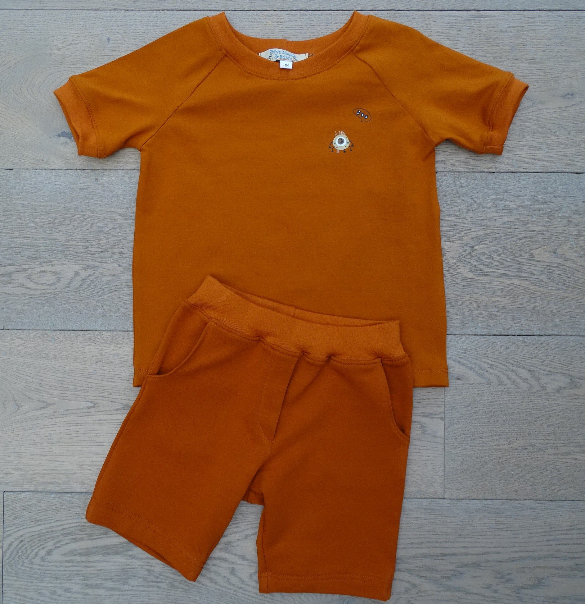 Set short + T-shirt Boo monstertje roestbruin