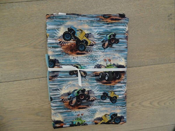 DIY Stoffenpakket monstertruck klein print