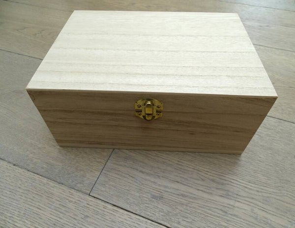 Houten kinderkoffertje 23L 16.5B 10H