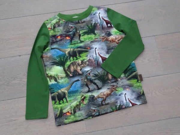 longsleeve dino groen LAATSTE STUK