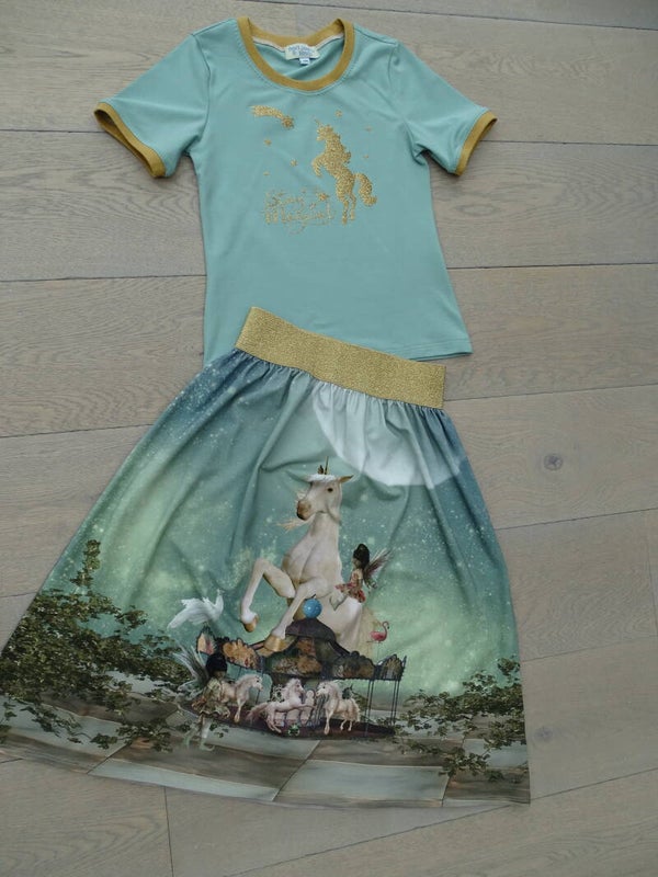 set: rok + T-shirt, unicorn paardemolen