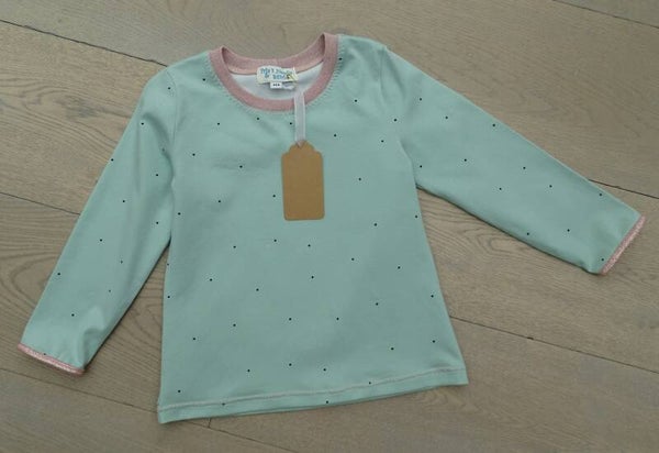 longsleeve groen kleine print bolletje