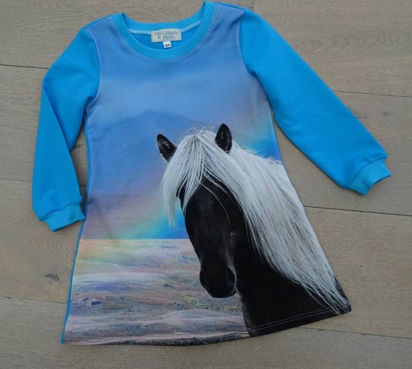 Jurkje sweaterstof zwart paard