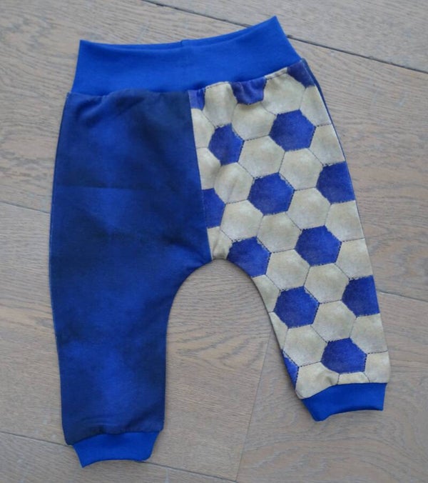 Babybroekje kobaltblauw voetbal