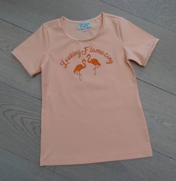 T-shirt zalmroze, looking flamazing