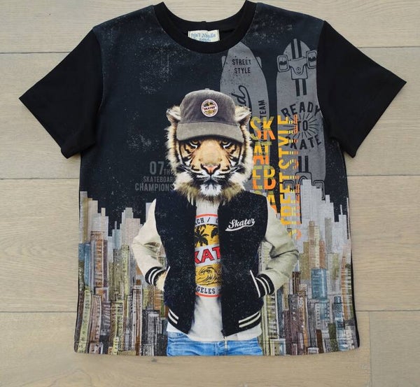 T-shirt Skater stock