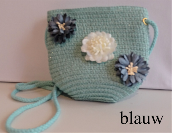 handtasje gevlochten blauw