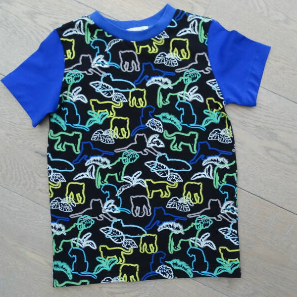T-shirt jungle neon stock