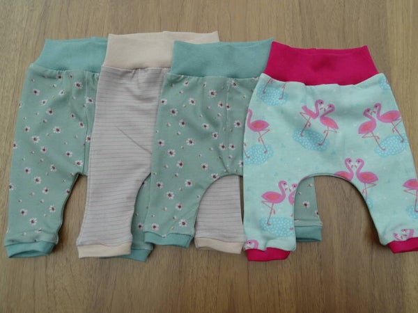 Set 4 babybroekjes maat 44