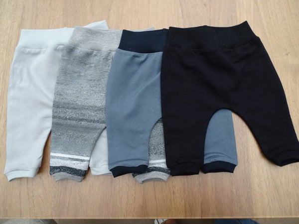 Set 4 babybroekjes maat 56