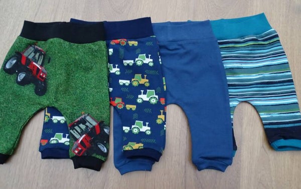 Set 4 babybroekjes maat 56