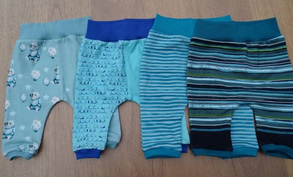 Set 4 babybroekjes maat 56