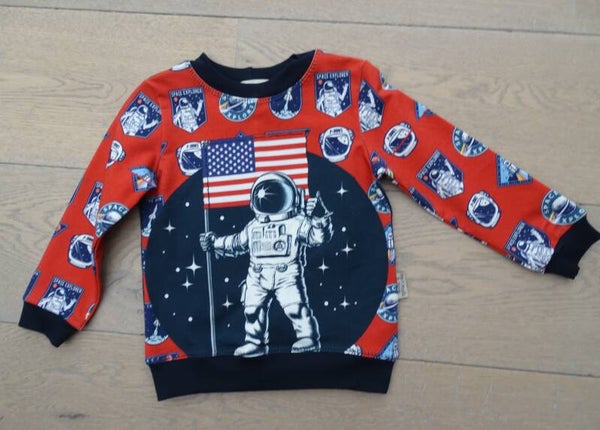 sweater ruimte astronaut rood