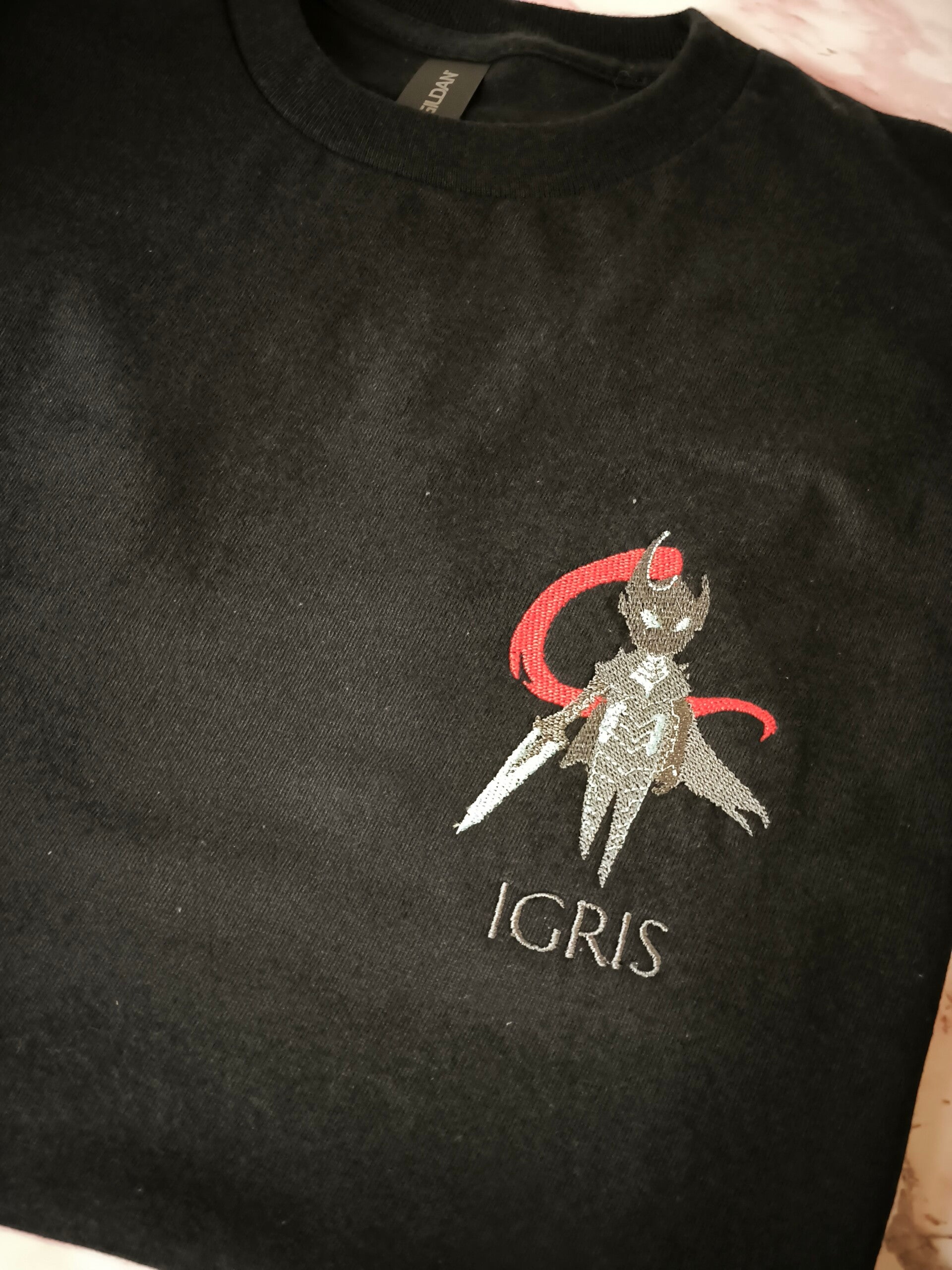 🖤 3. Igris – Shadow Commander Tee