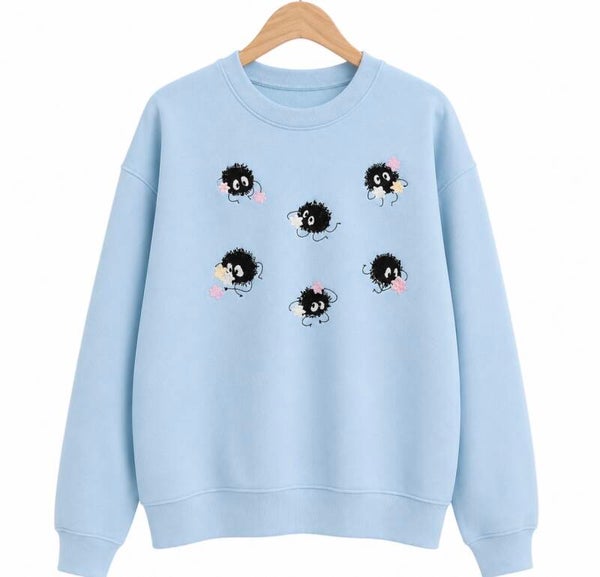 Susuwatari Embroidery – Sweatshirt ✨🌸