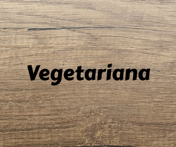 Vegetariana  : Champinjoner +Paprika + Champinjoner + Lök+ Oliver