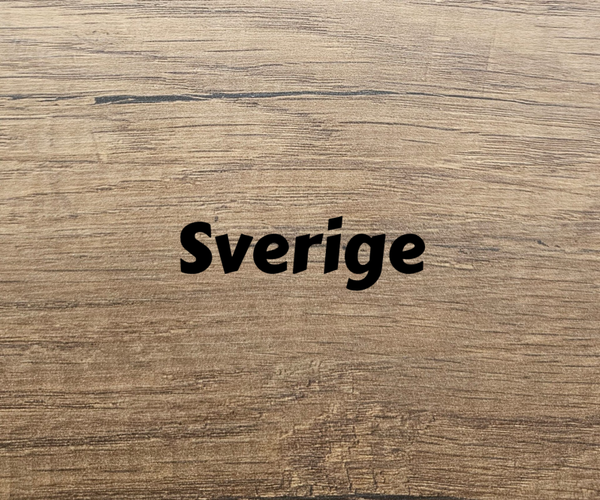 Sverige   : Kebab + Pommes + Sås